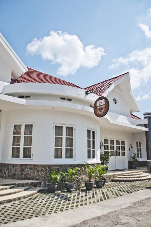 Ipienk House Yogyakarta Hotel Eksteriør billede